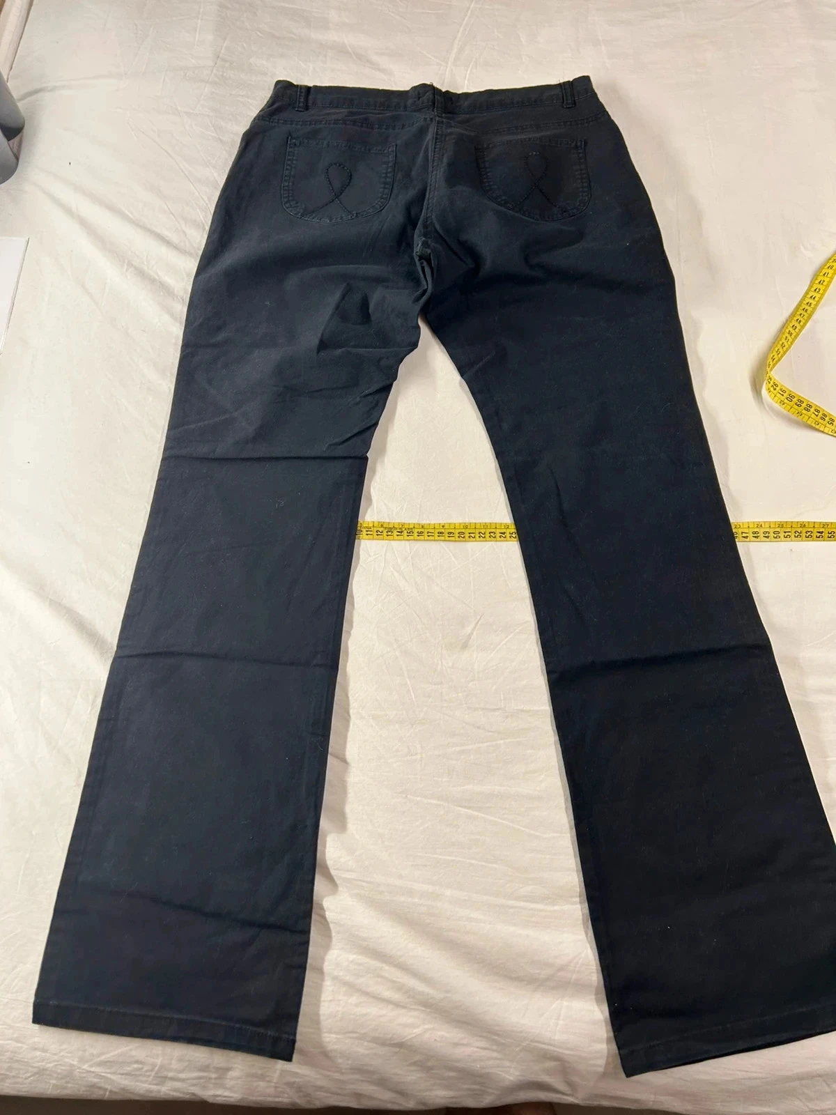 Calça jeans preta de corte reto In Extenso – photo 10